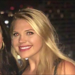 Meet your Posher, Leanne